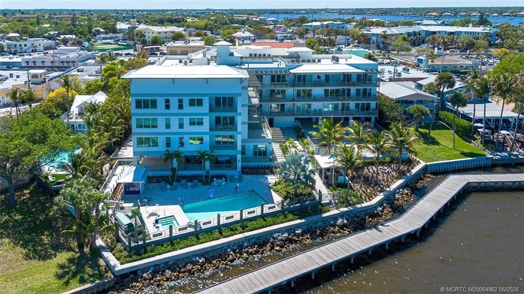 41 SW Seminole Street, Unit 307, Stuart, FL 34994 Photo