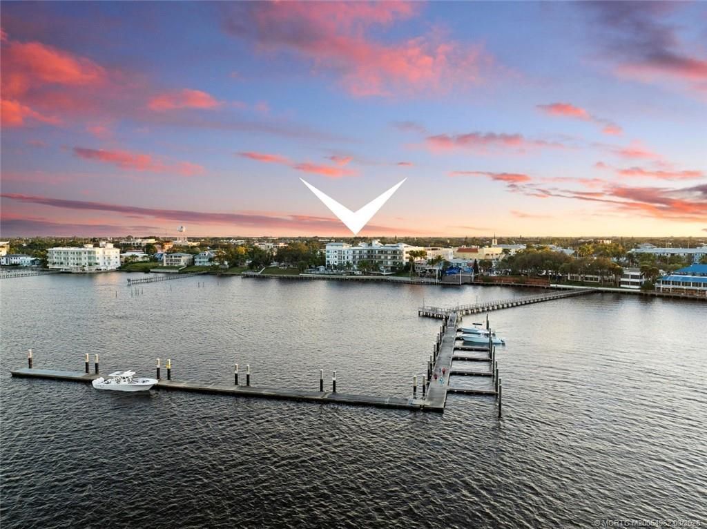 41 SW Seminole Street, Unit 307, Stuart, FL 34994 Photo