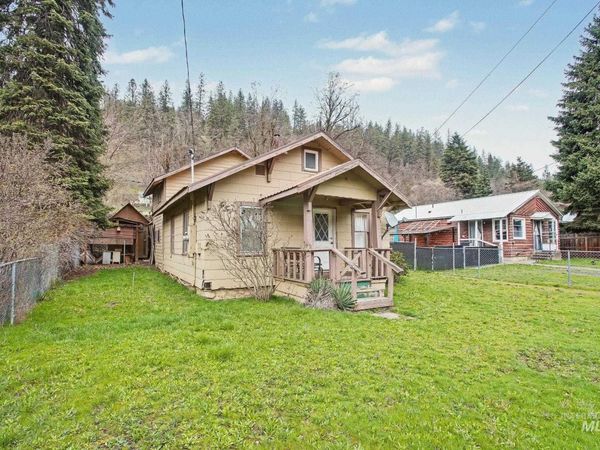 1250 Michigan Avenue, Orofino, ID 83544