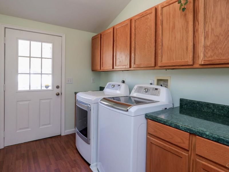 7214 Greenfarms Drive, Springfield Twp., OH 45224 Photo 26