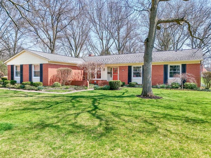 7214 Greenfarms Drive, Springfield Twp., OH 45224 Photo 3