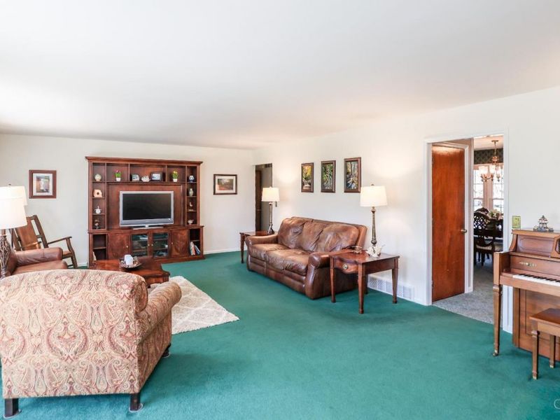 7214 Greenfarms Drive, Springfield Twp., OH 45224 Photo 30