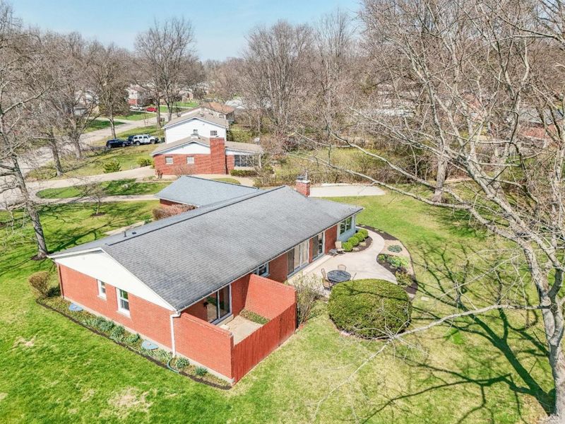 7214 Greenfarms Drive, Springfield Twp., OH 45224 Photo 4