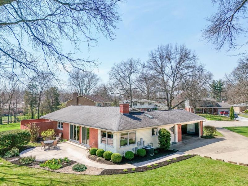 7214 Greenfarms Drive, Springfield Twp., OH 45224 Photo 7