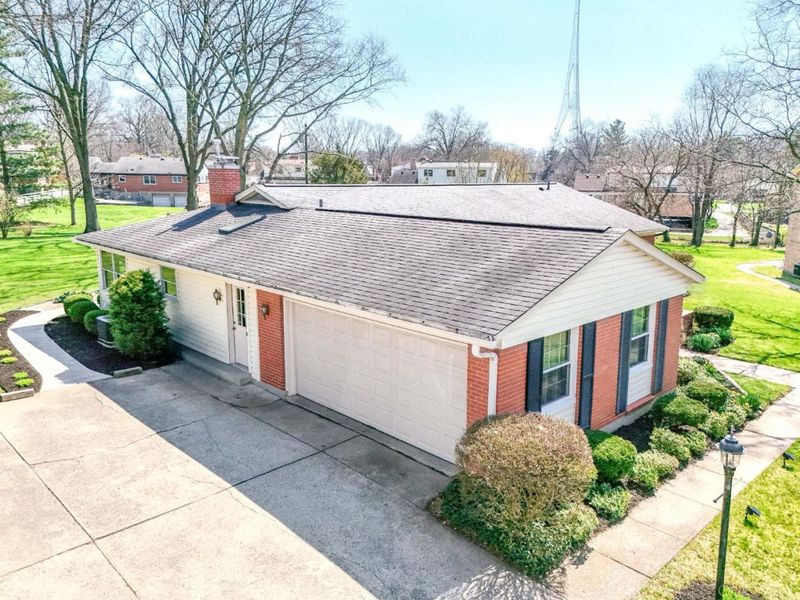 7214 Greenfarms Drive, Springfield Twp., OH 45224 Photo 8