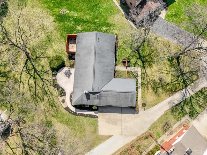 7214 Greenfarms Drive, Springfield Twp., OH 45224 Photo 9