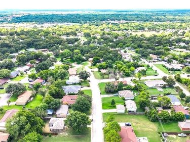2745 Lebrock Street, Dallas, TX 75241