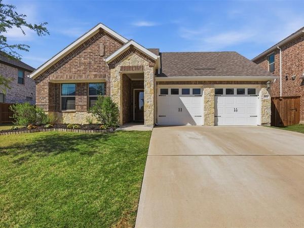 10624 Copeland Lane, Fort Worth, TX 76126