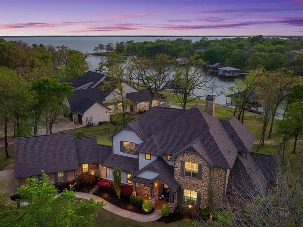 211 Sandpiper Drive, Mabank, TX 75156