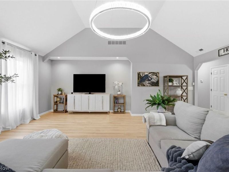 39292 Camelot Way, Avon, OH 44011 Photo 8