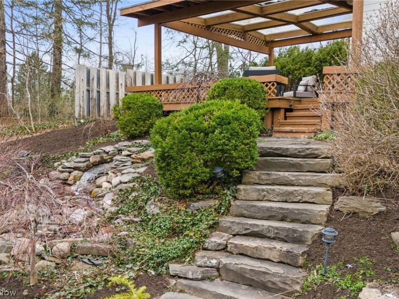 118 Kenton Road , Chagrin Falls, OH 44022 Photo 45