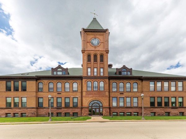 411 Prospect #204 Avenue, GALENA, IL 61036