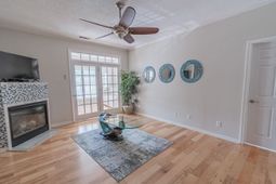 9739 Leyland Dr. photo 4