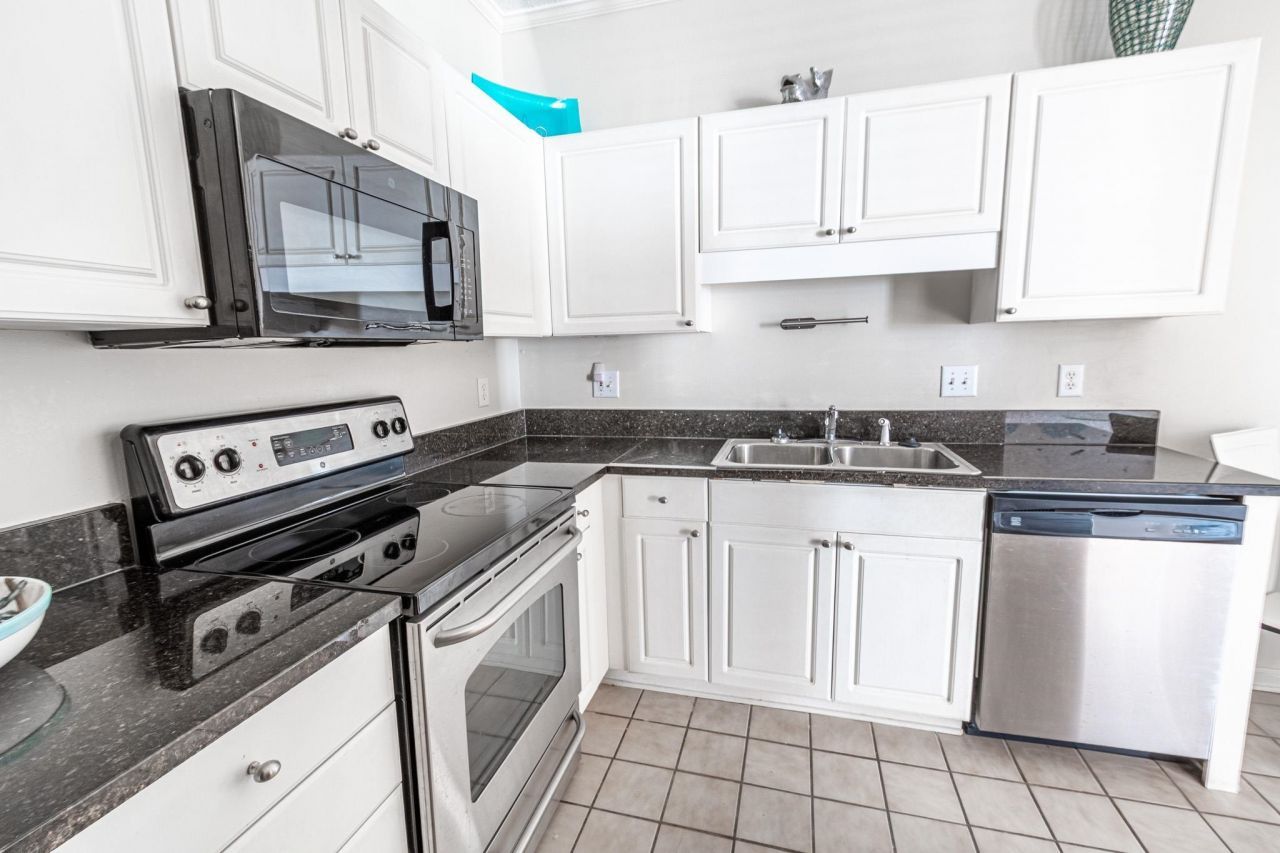 9739 Leyland Dr. Photo 8