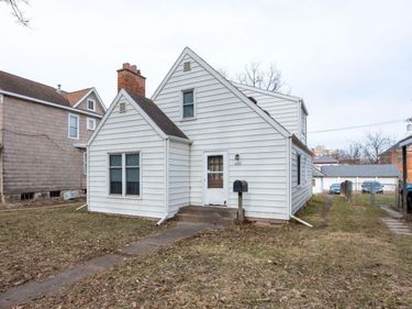 320 N 4th Street, Mankato, MN 56001