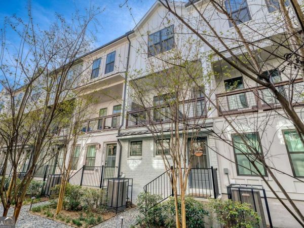 4471 Dandelion Lane, Atlanta, GA 30342