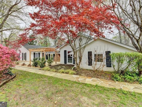 5000 Redcliff Court, Atlanta, GA 30338