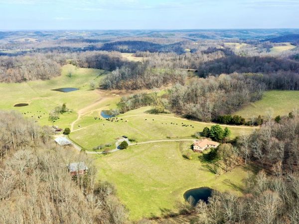 1650 Tarpley Shop Rd, Pulaski, TN 38478