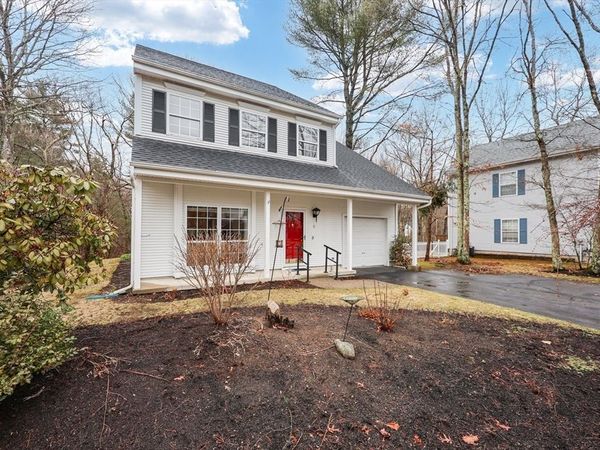 6 Balcom Dr., Foxboro, MA 02035