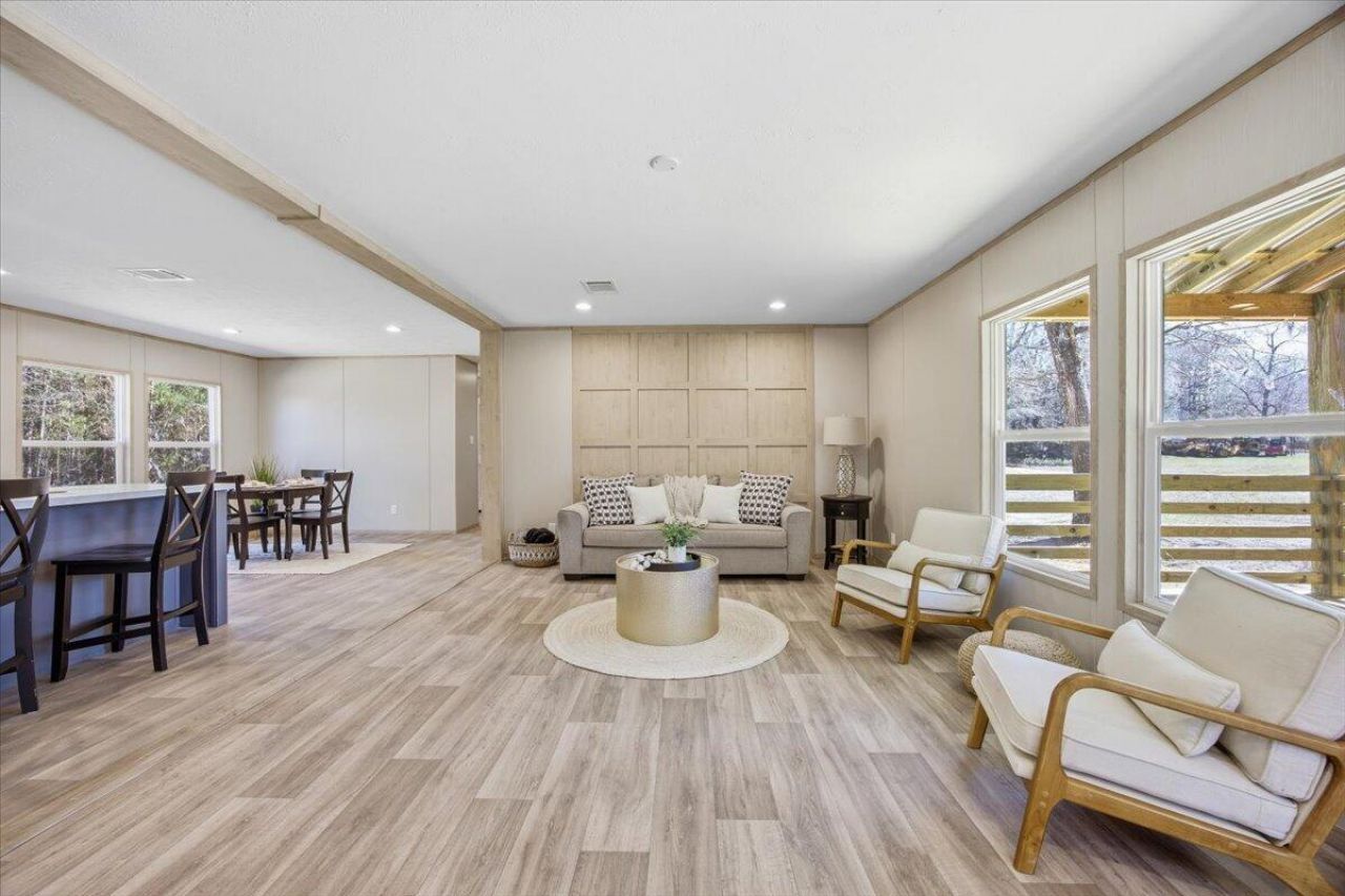 662 Country Pond Lane Photo 14