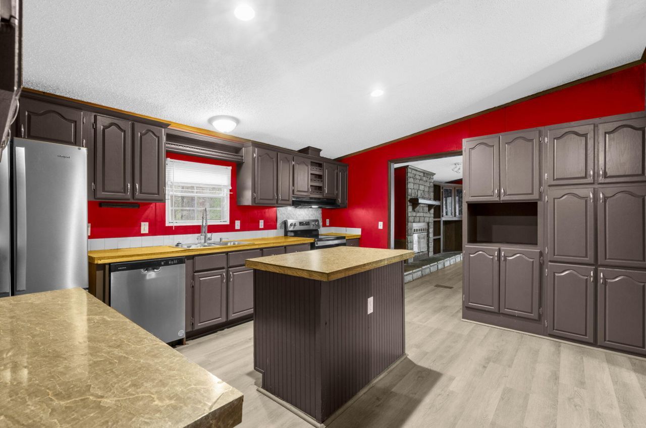 204 Dunmeyer Hill Road Photo 10