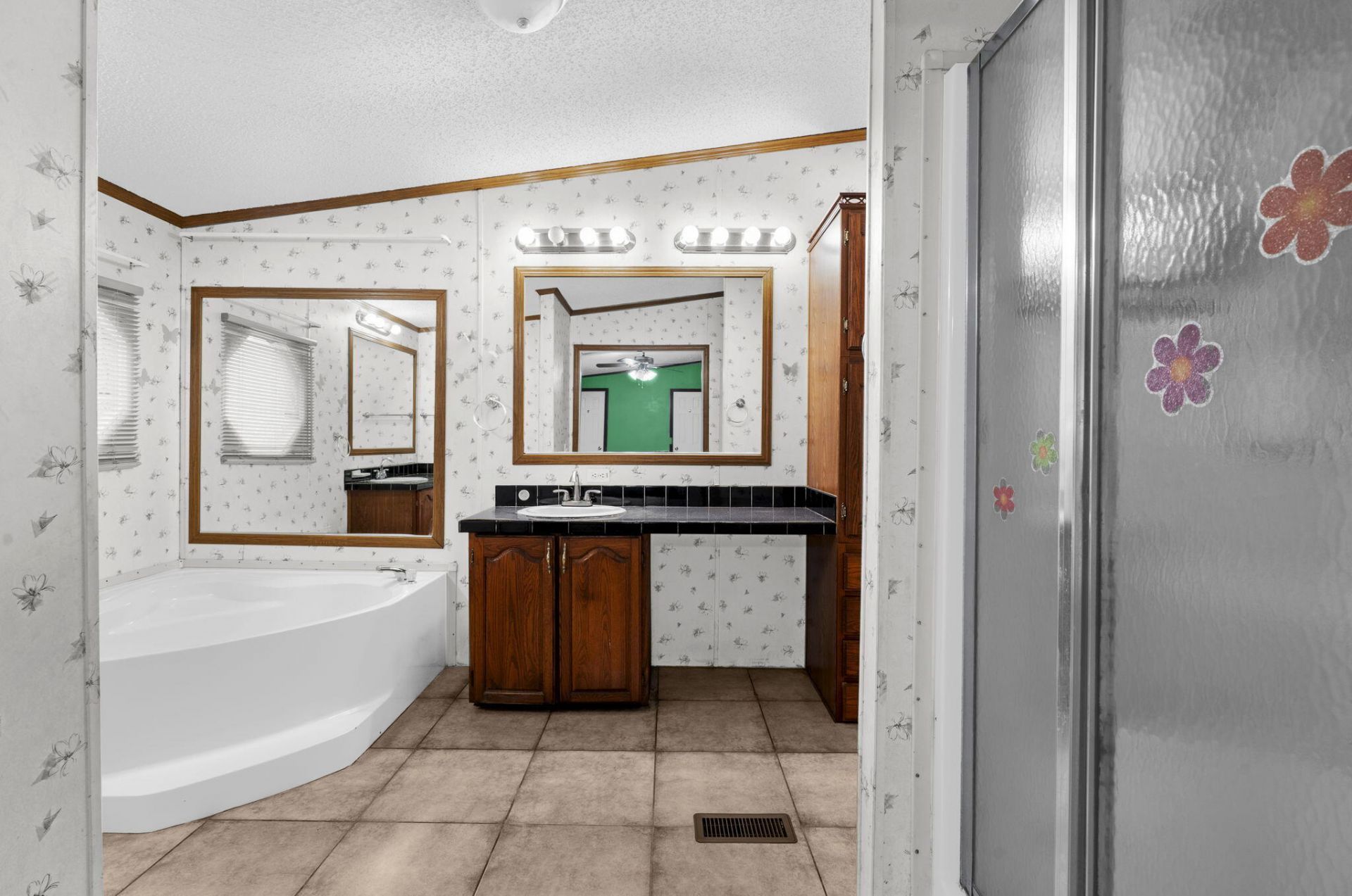 204 Dunmeyer Hill Road Photo 19