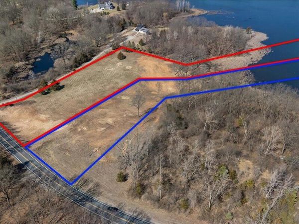 10483 Hadley Road, Unit 1 and 2, Gregory, MI 48137