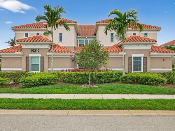 10210 Glastonbury CIR, Unit 101, FORT MYERS, FL 33913