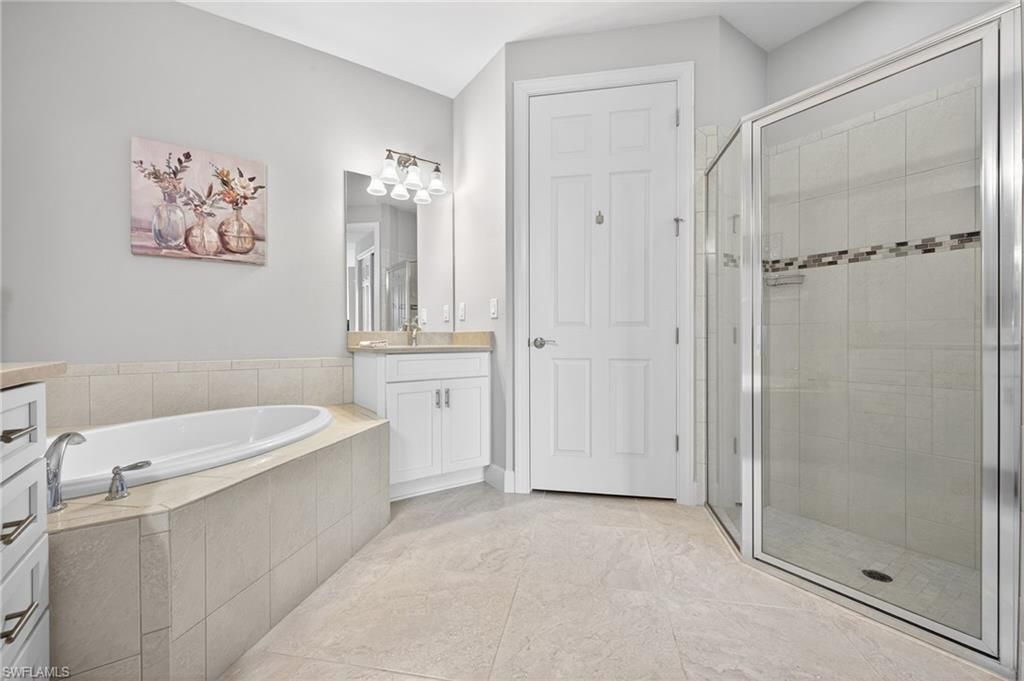 10210 Glastonbury Cir, Unit 101, Fort Myers, FL 33913 Photo