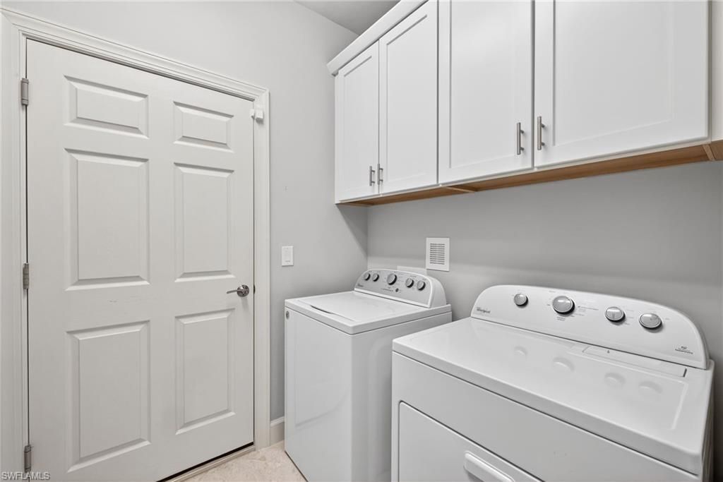 10210 Glastonbury Cir, Unit 101, Fort Myers, FL 33913 Photo