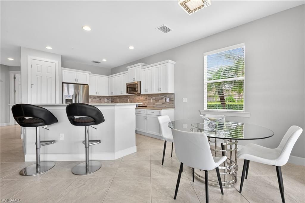 10210 Glastonbury Cir, Unit 101, Fort Myers, FL 33913 Photo