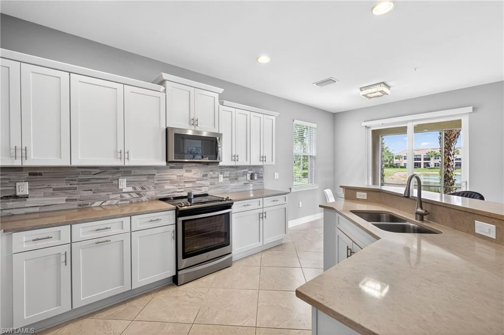10210 Glastonbury Cir, Unit 101, Fort Myers, FL 33913 Photo