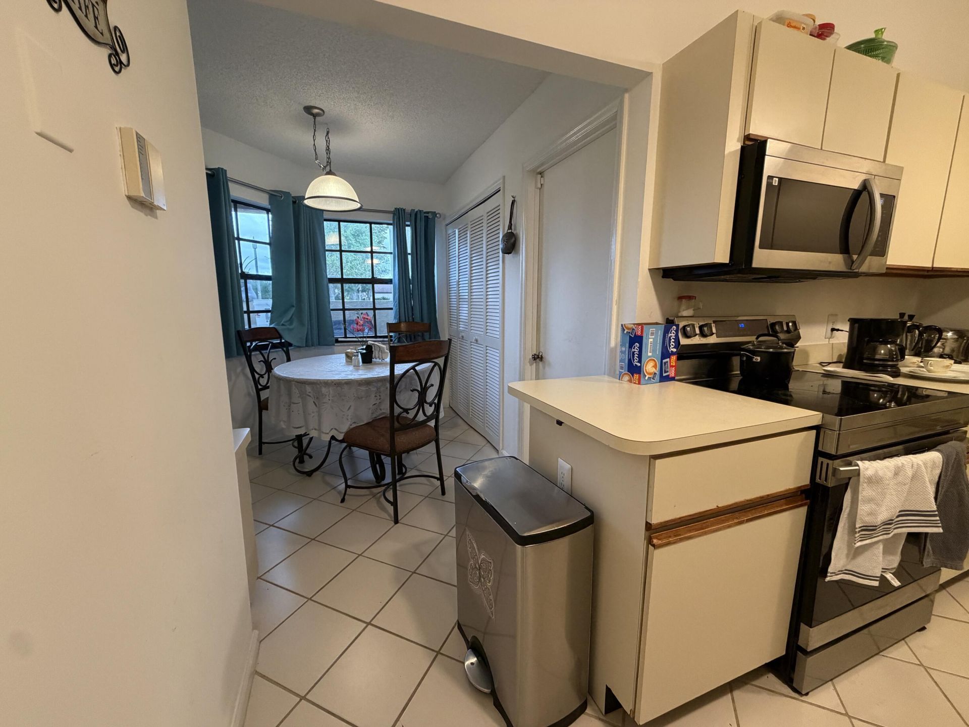 8232 Waterline Drive, Boynton Beach, FL 33472 Photo