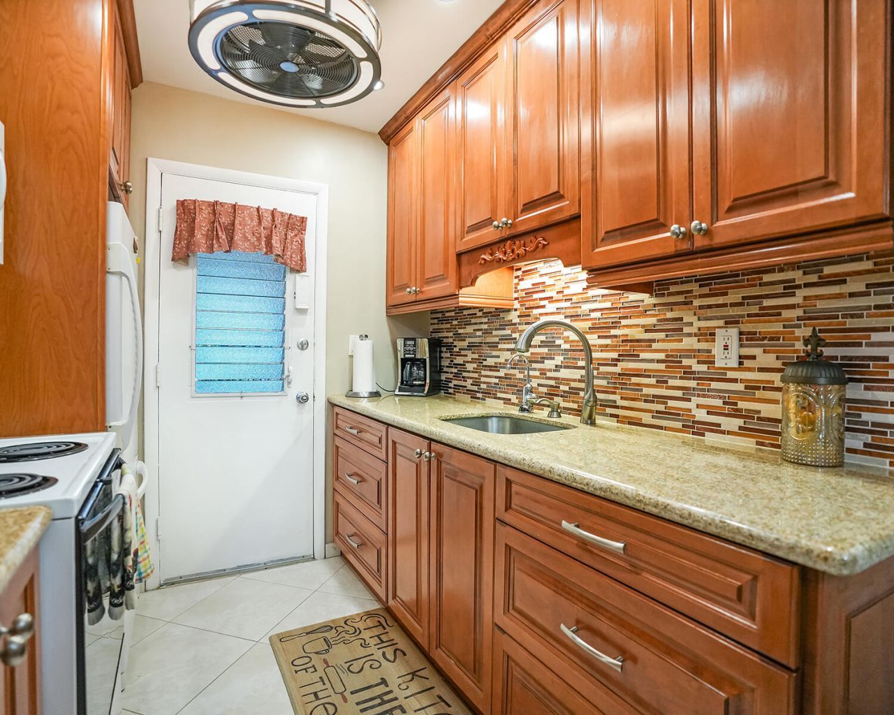 16801 NE 13th Avenue, Unit 308, Miami, FL 33162 Photo