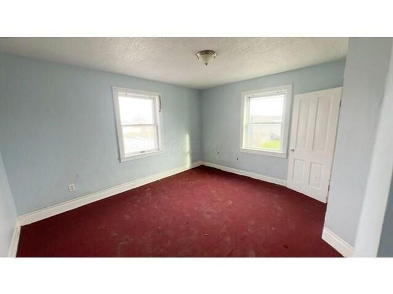 2798 E 5th Avenue, Columbus, OH 43219 Photo 9