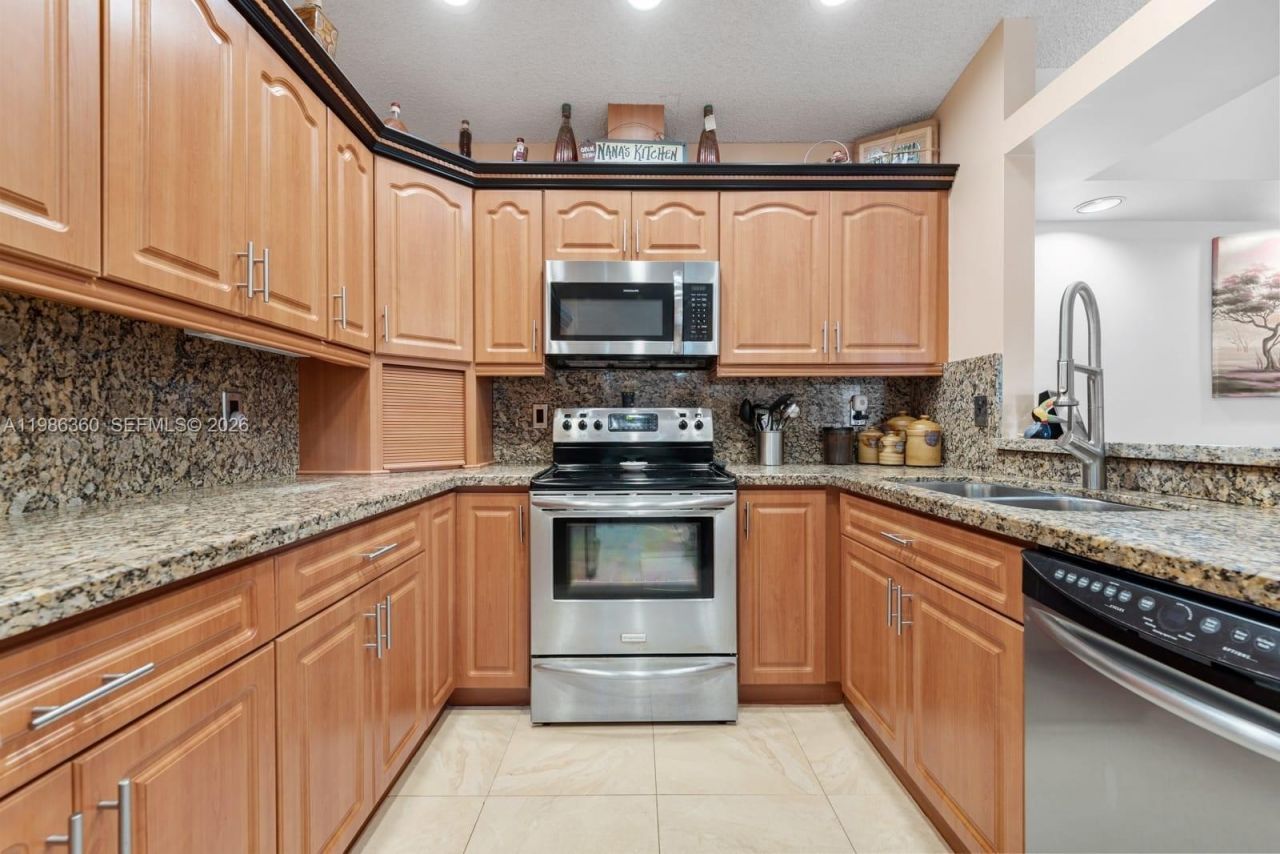 Please Call For Address, Miami, FL 33186 Photo