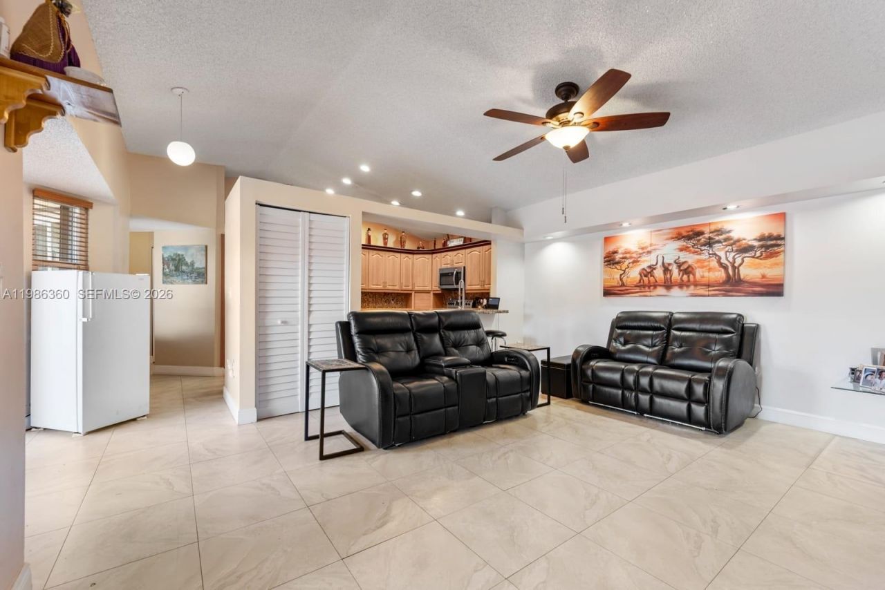 Please Call For Address, Miami, FL 33186 Photo