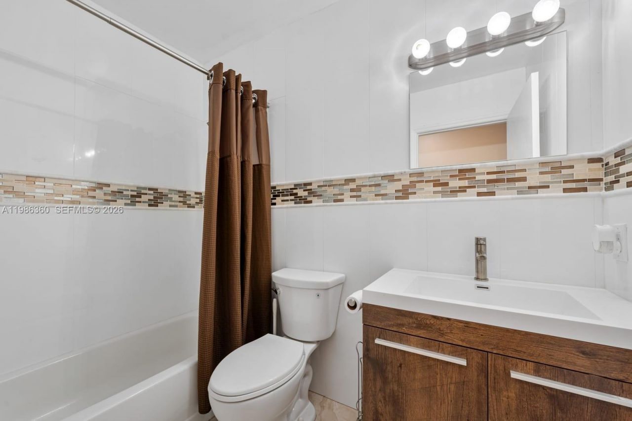 Please Call For Address, Miami, FL 33186 Photo