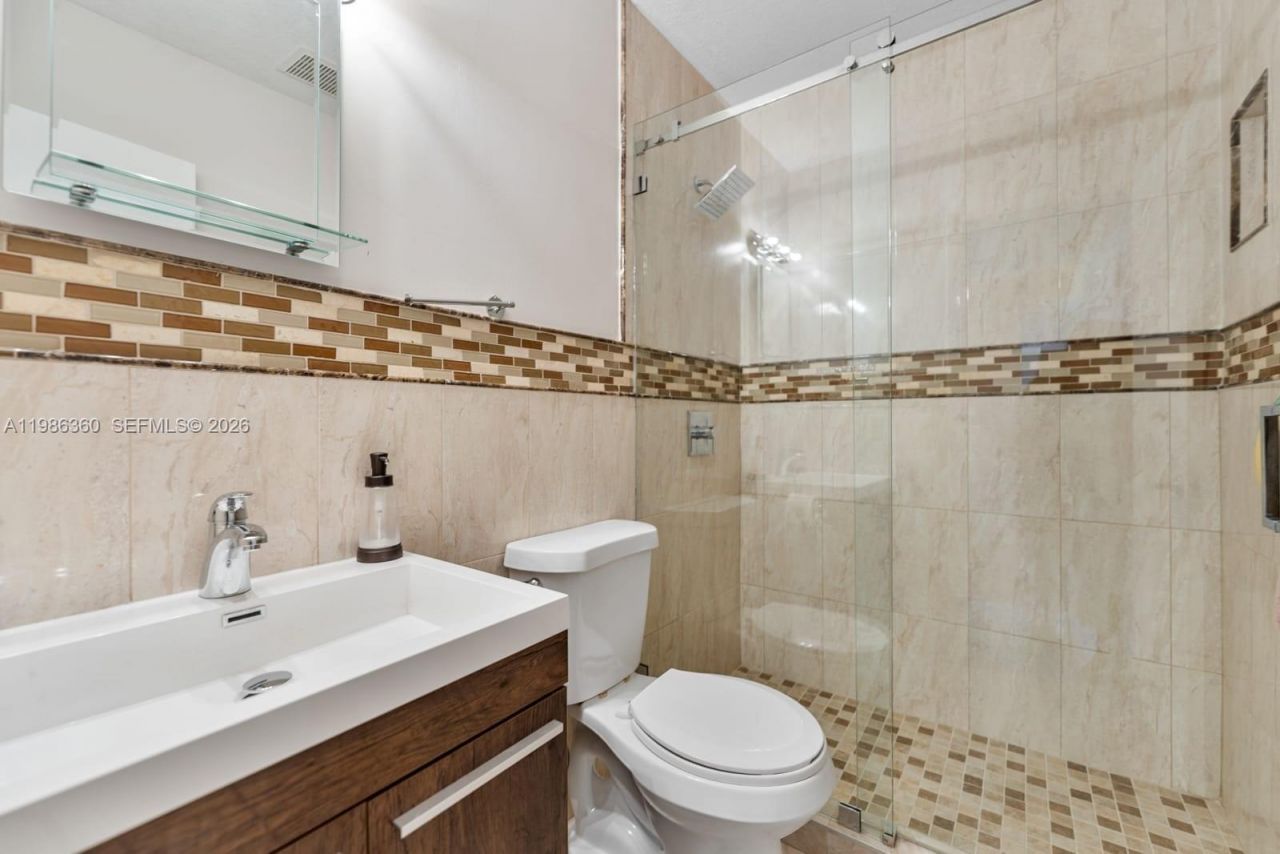 Please Call For Address, Miami, FL 33186 Photo