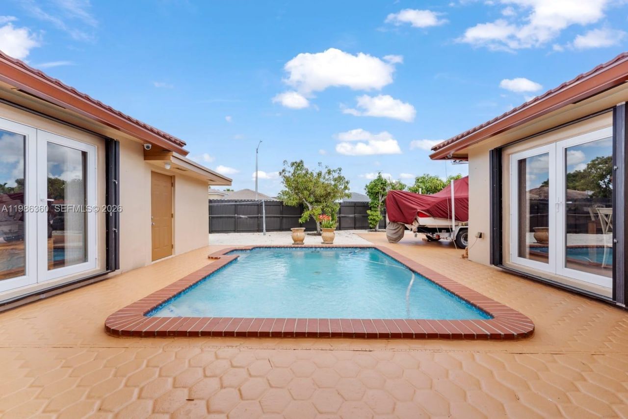 Please Call For Address, Miami, FL 33186 Photo