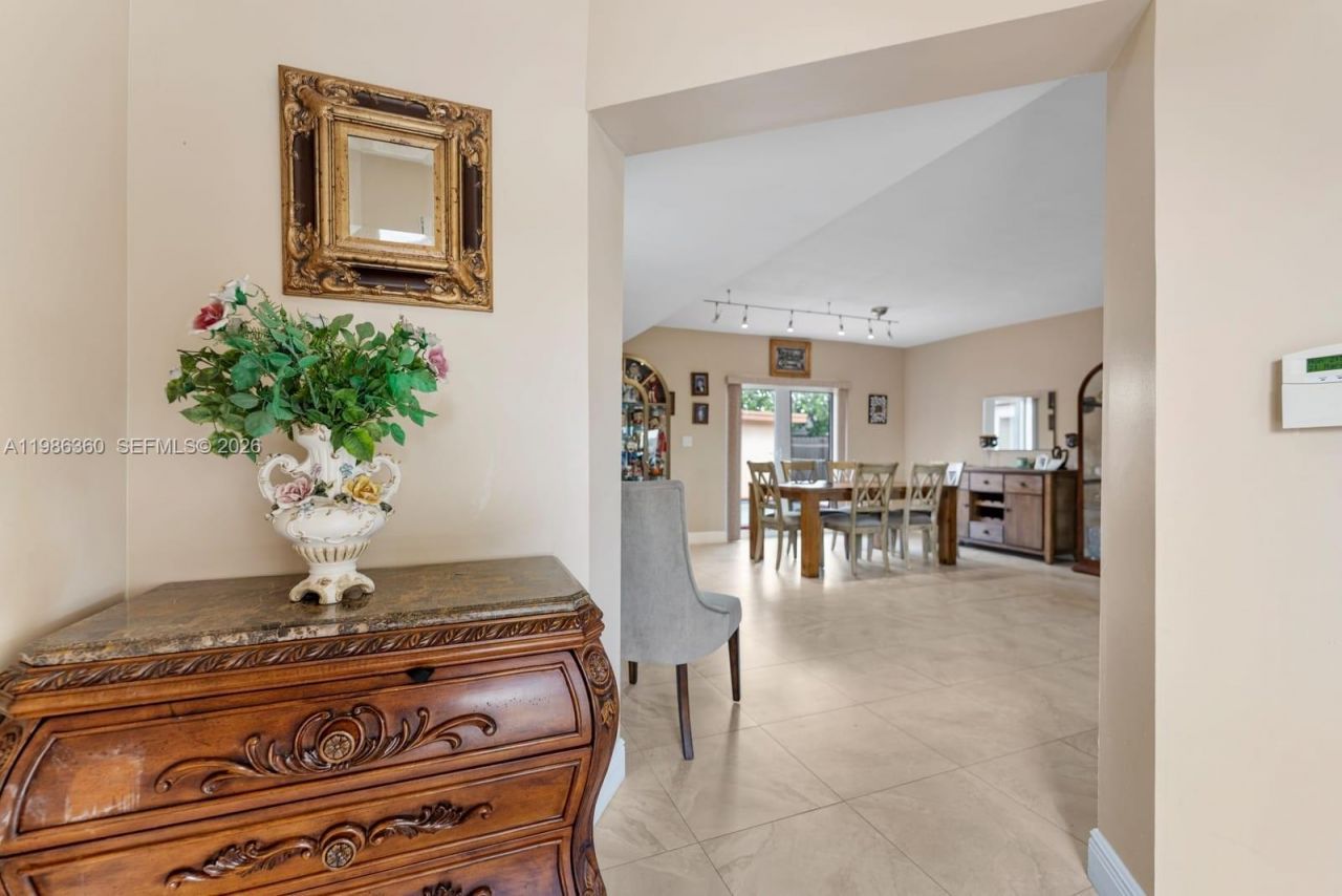 Please Call For Address, Miami, FL 33186 Photo