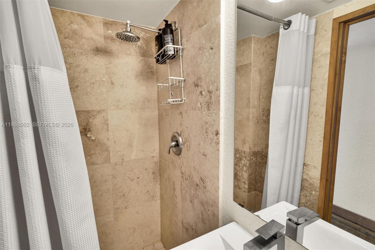 2829 Indian Creek Dr, Unit 1102, Miami Beach, FL 33140 Photo
