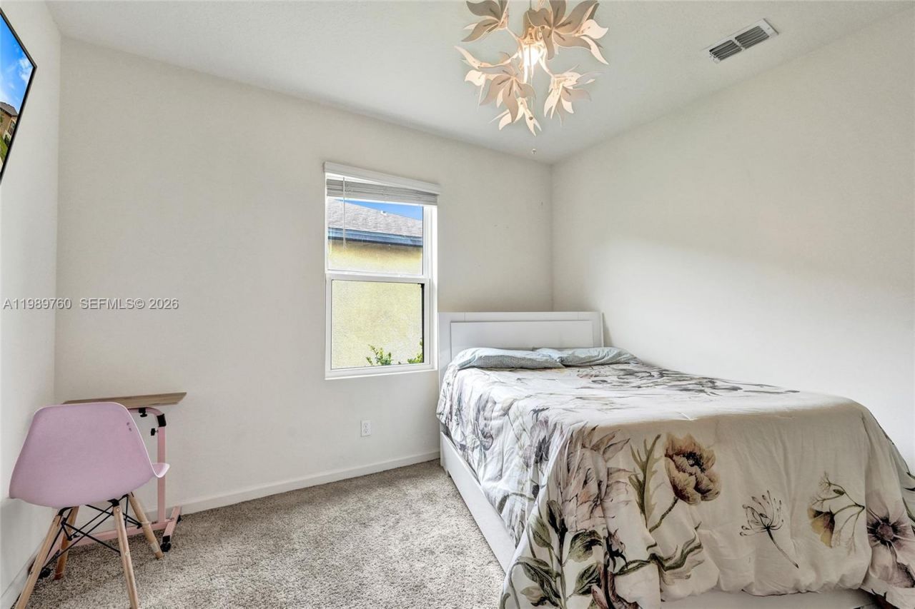 6479 NW Castlebrook Ave, Port Saint Lucie, FL 34983 Photo