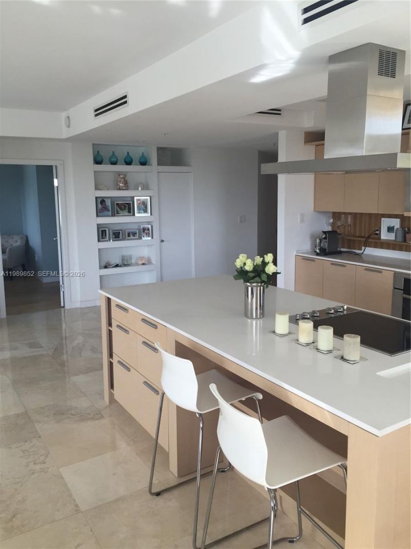 1 Century Ln , Unit 301, Miami Beach, FL 33139 Photo