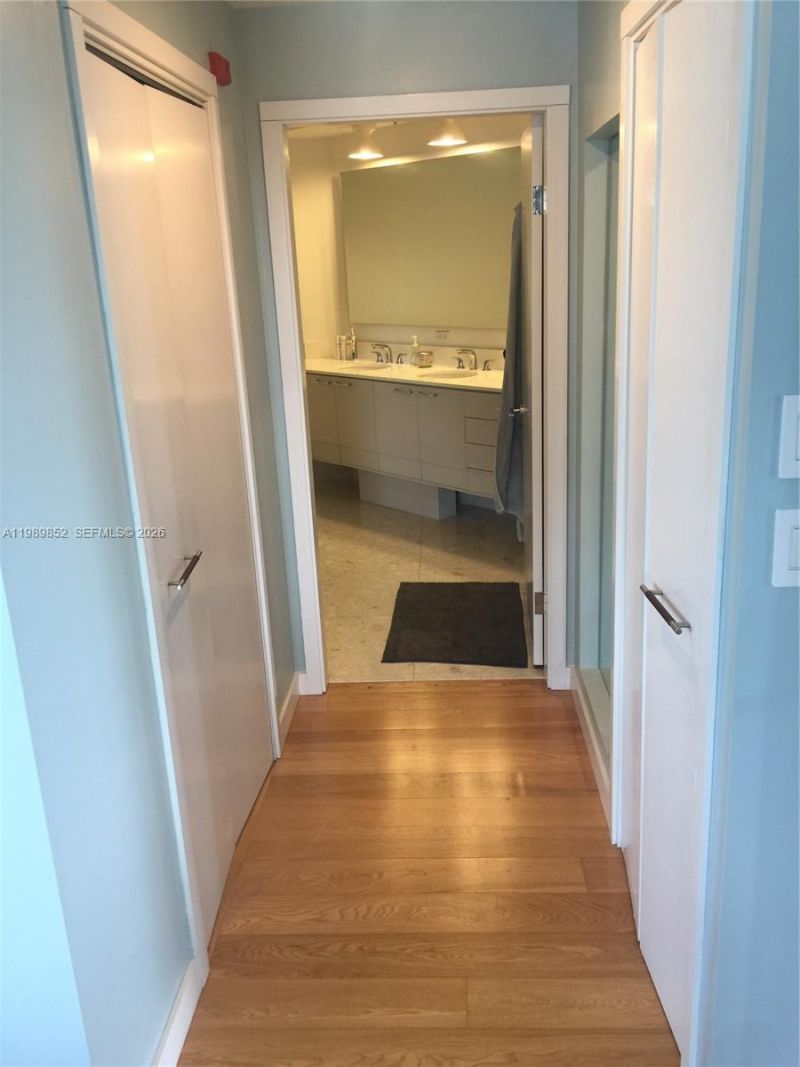 1 Century Ln , Unit 301, Miami Beach, FL 33139 Photo