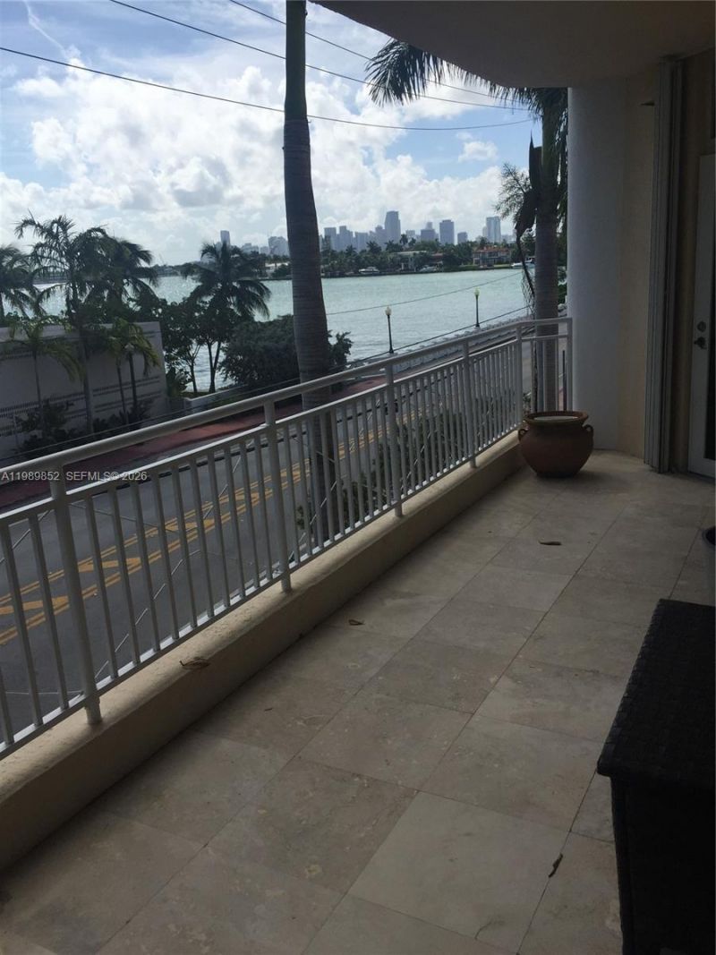 1 Century Ln , Unit 301, Miami Beach, FL 33139 Photo