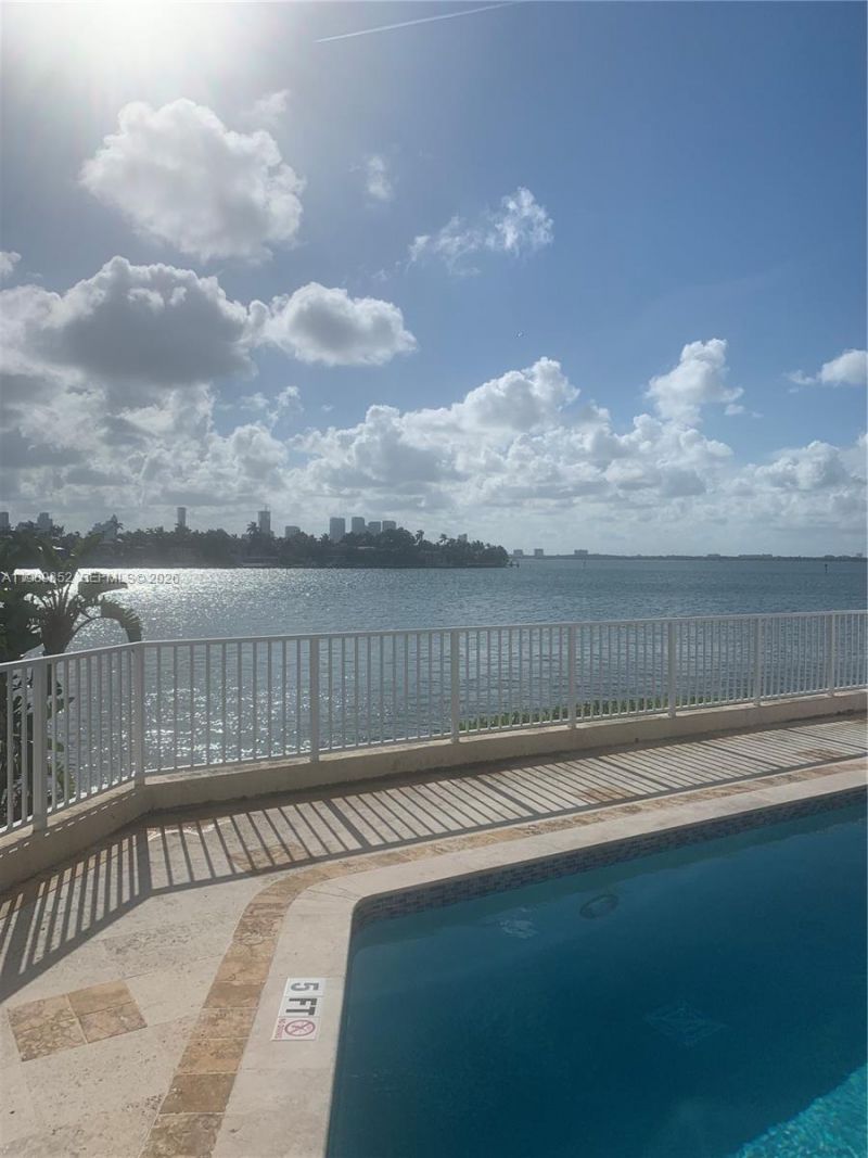 1 Century Ln , Unit 301, Miami Beach, FL 33139 Photo