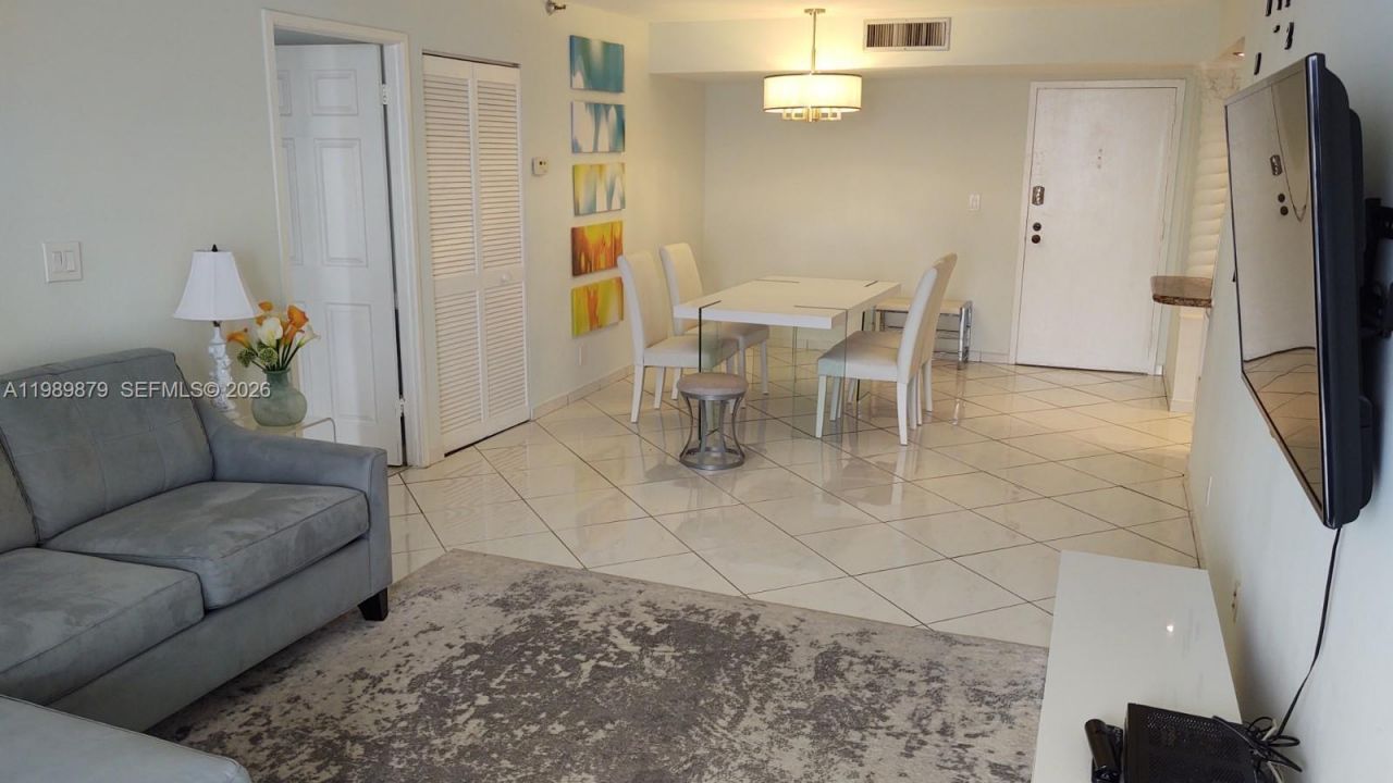 290 174th St, Unit 1507, Sunny Isles Beach, FL 33160 Photo