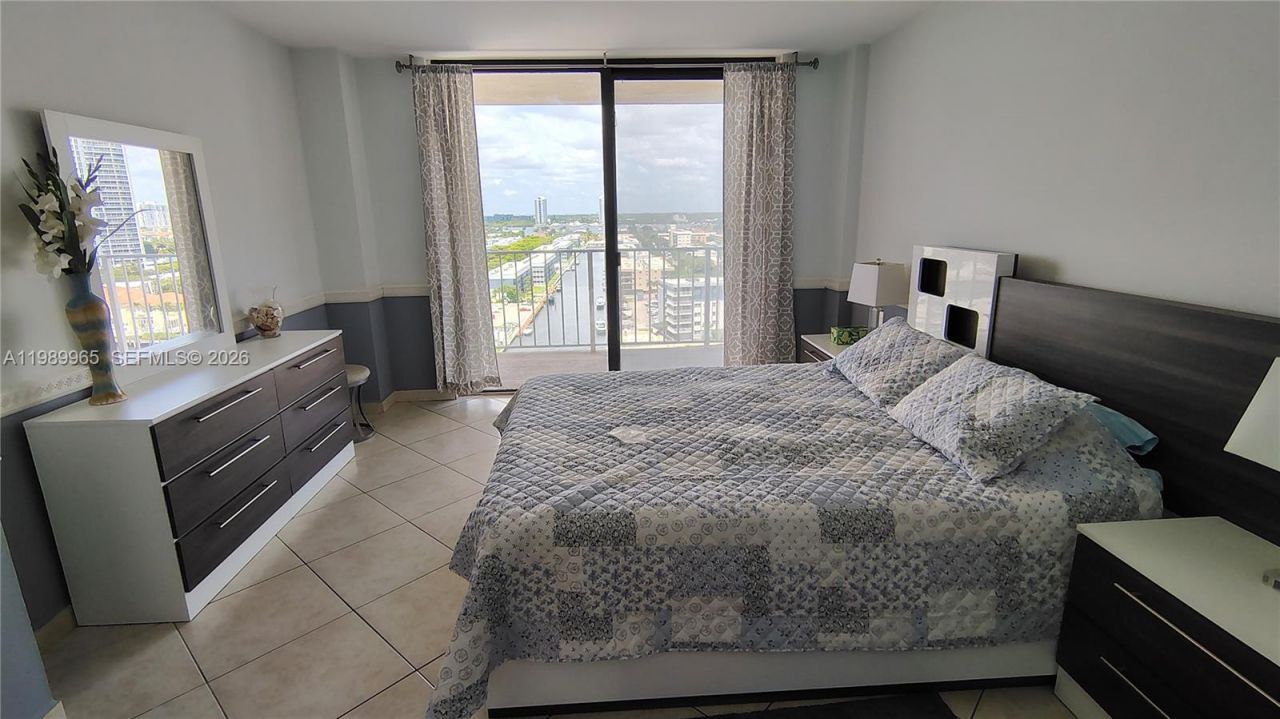 290 174th St, Unit 1507, Sunny Isles Beach, FL 33160 Photo