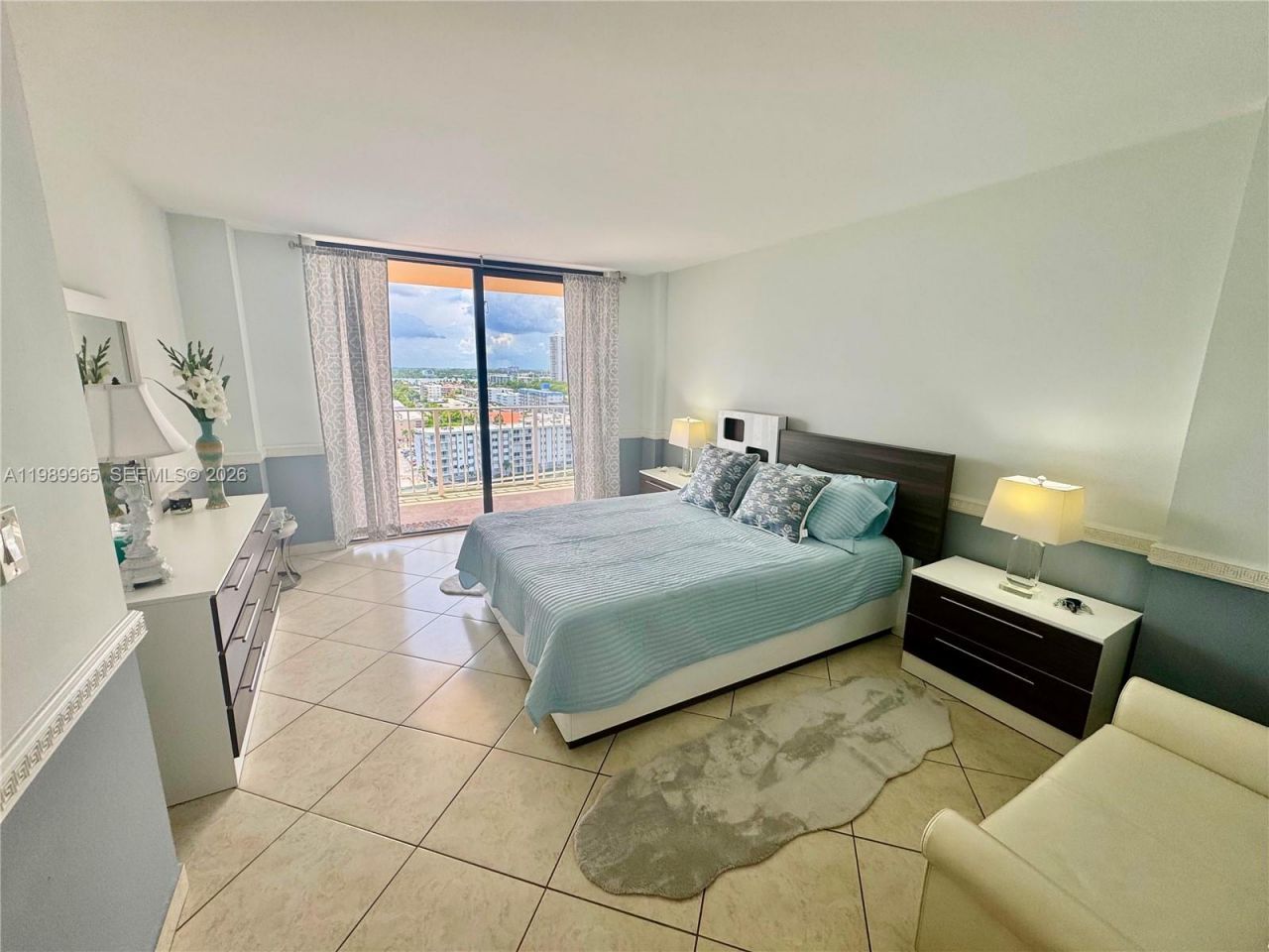 290 174th St, Unit 1507, Sunny Isles Beach, FL 33160 Photo